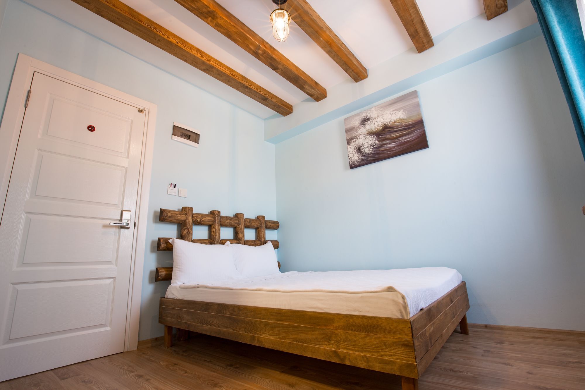 Menendi Otel Foca Kültér fotó